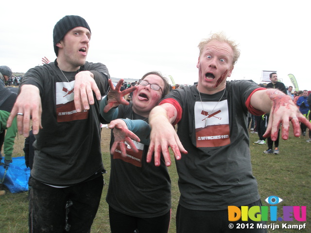 ZombieRun 007 Zombies Chris, Jenni and Marijn after Zombie run